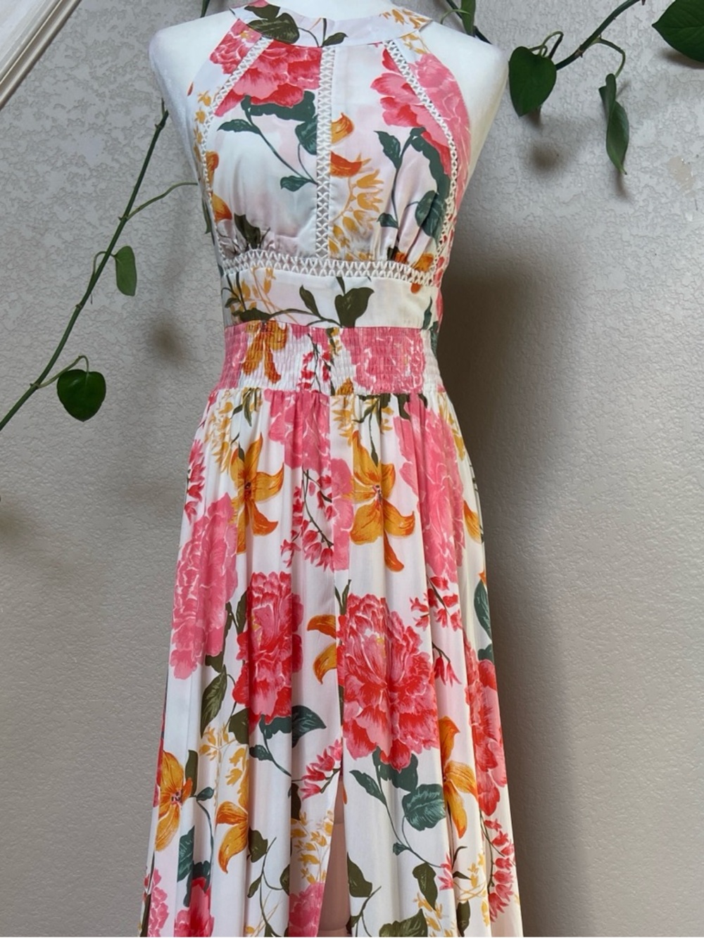 Women's Floral Halter Dress - Pink & Coral Hibiscus's. Abel the Label, size L